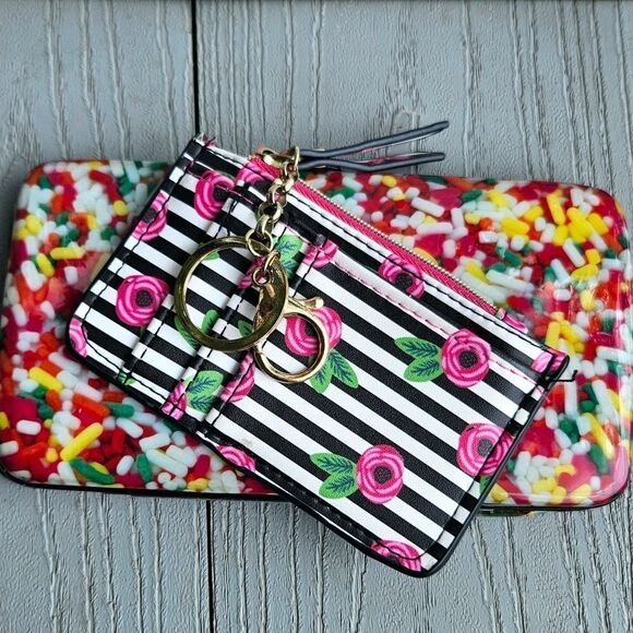Sprinkles Wallet bundle preloved - Picture 2 of 8
